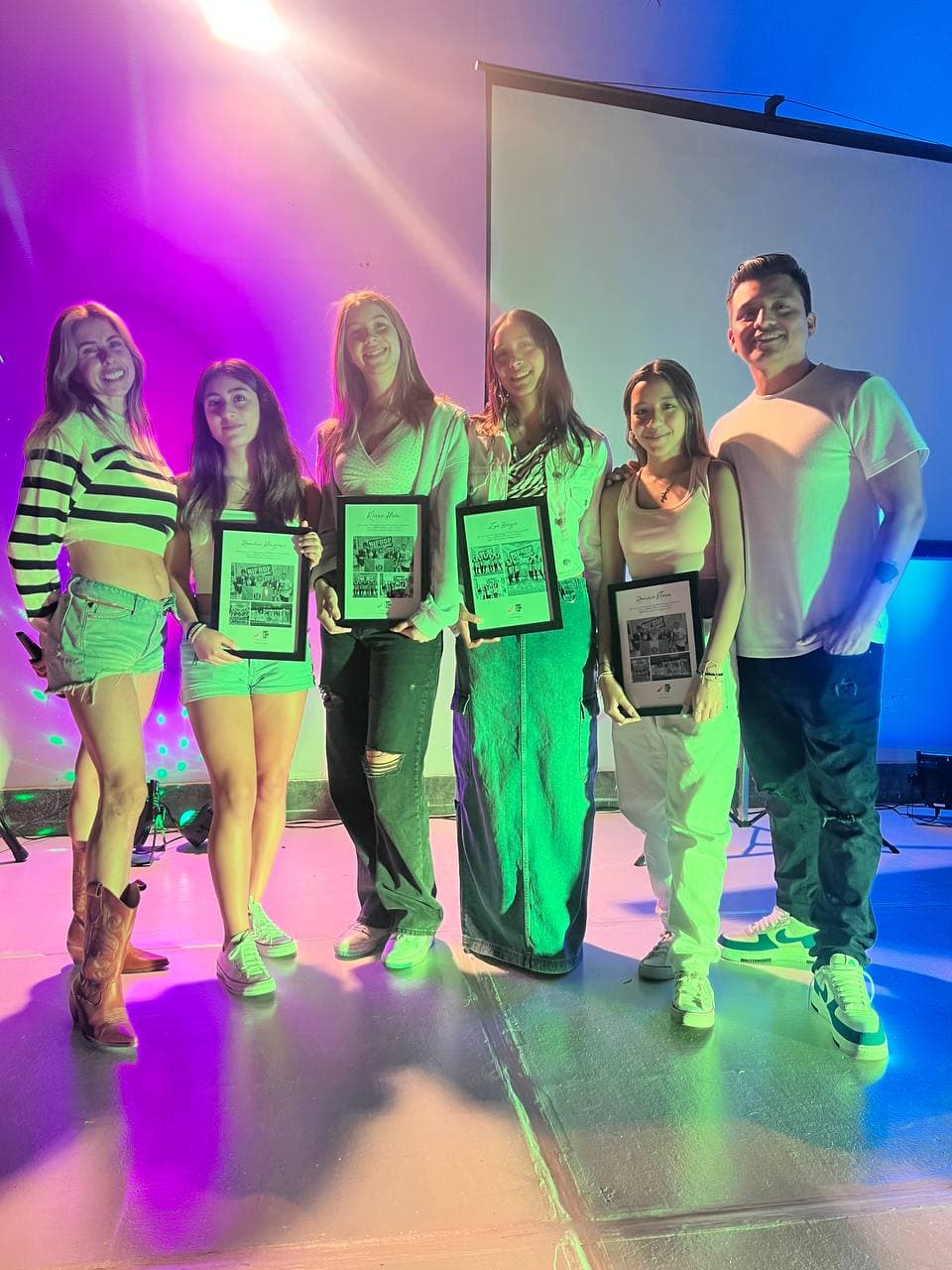 Reunión de integración y Premiación de nuestros elencos - Foto 2